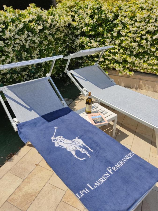Casa Pepe Bed & Breakfast Colà Екстериор снимка